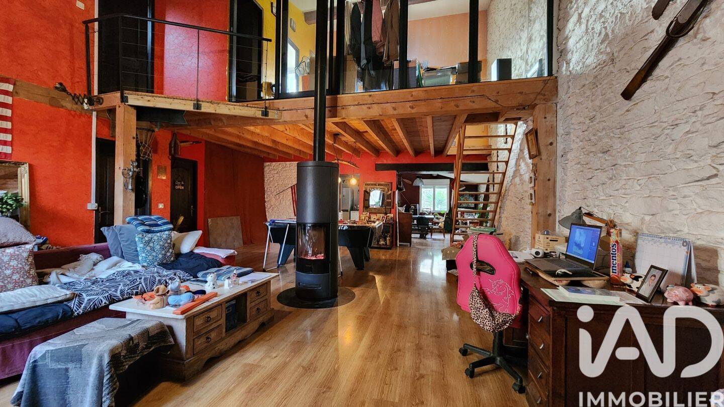 Maison à vendre, 185m², LAURE MINERVOIS