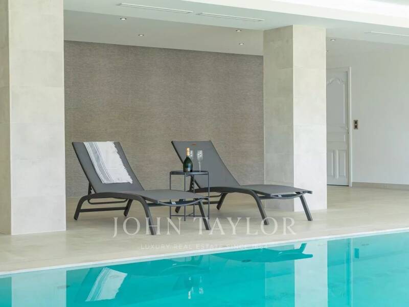 Maison à louer, 550m², CAGNES SUR MER