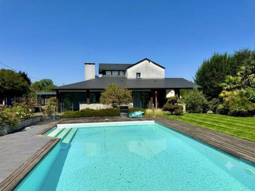 Maison à vendre 486 500 € 5 pièces 4 chambres 180 m² 2 000 m² de terrain Asson 64800
