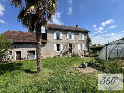 Maison à vendre 239 000 € 5 pièces 4 chambres 386,59 m² 826 m² de terrain Louhans 71500