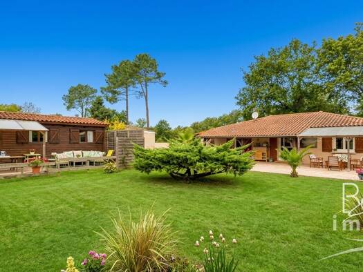 Maison à vendre 329 000 € 7 pièces 5 chambres 136 m² 984 m² de terrain Vielle-Saint-Girons 40560