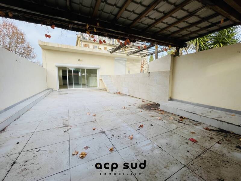 Maison à louer, 80m², MARSEILLE 12E