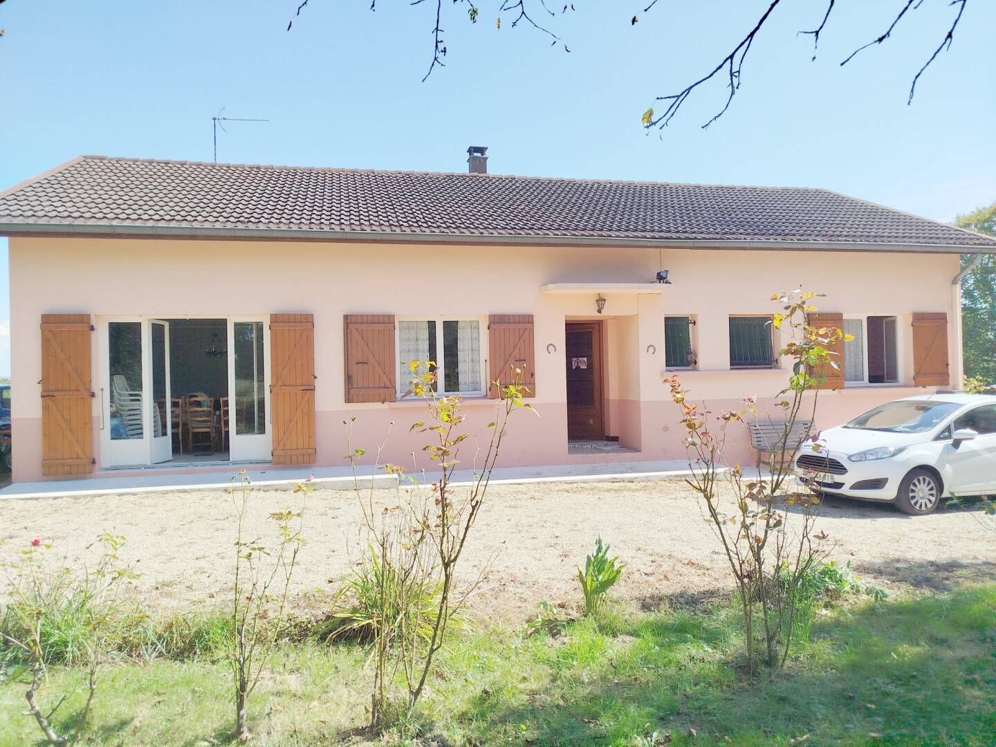Maison à vendre, 106m², SAINT TRIVIER DE COURTES