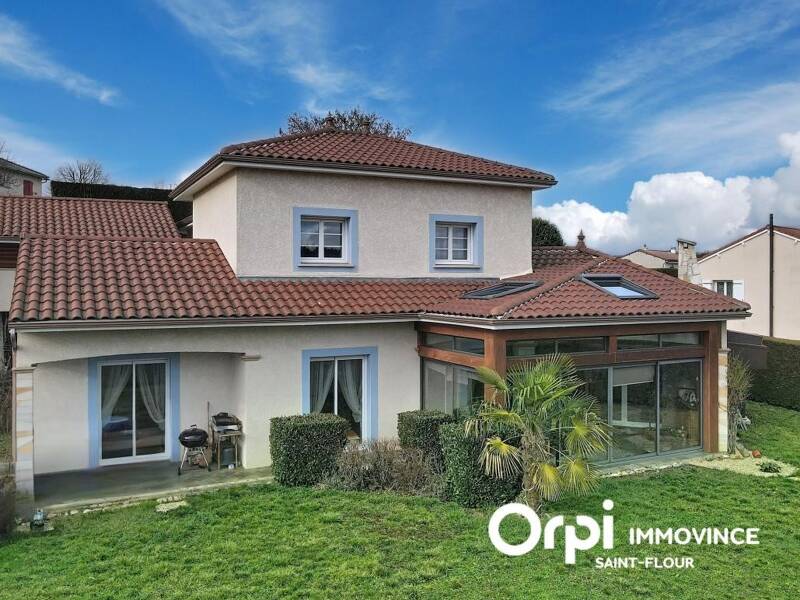 Maison à vendre, 160m², SAINT FLOUR