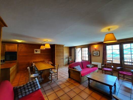 Duplex à vendre 1 300 000 € 6 pièces 5 chambres 146 m² Étage 3/3 Les Menuires Les Belleville 73440