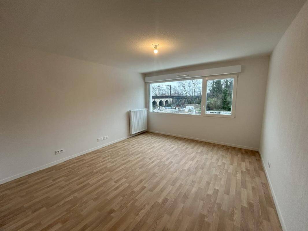 Maison à louer, 26m², LORMONT