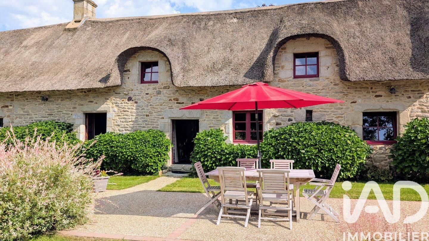 Maison à vendre, 300m², LOCQUELTAS