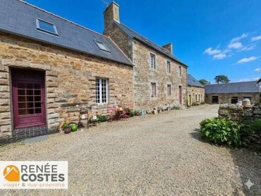 Maison en viager occupé Bouquet 43 800 € 6 pièces 5 chambres 220 m² 2 500 m² de terrain Camlez 22450