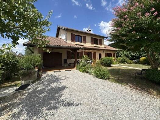 Maison à vendre 300 000 € 7 pièces 4 chambres 127 m² 1 574 m² de terrain Semeac 65600