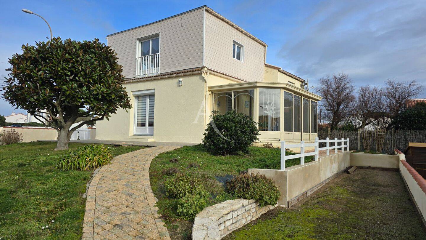Maison à vendre, 123m², LES SABLES D'OLONNE