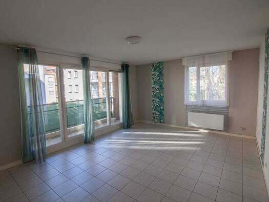 Appartement à vendre 175 000 € 2 pièces 1 chambre 51,8 m² Étage 1/4 La Groue Osny 95520