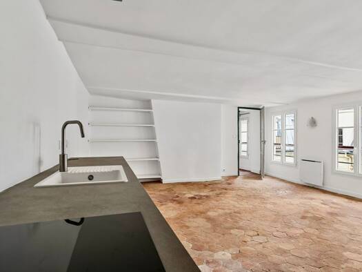 Appartement à vendre - Première occupation 790 000 € 2 pièces 1 chambre 49 m² Étage 6/7 Saint Thomas d'Aquin Paris 7ème arrondissement 75007