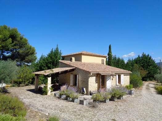 Maison à vendre 550 000 € 4 pièces 3 chambres 134 m² 4 630 m² de terrain Piégon 26110