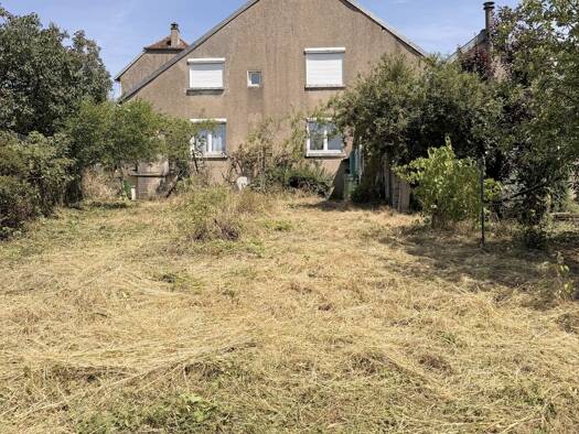 Maison à vendre 110 000 € 7 pièces 5 chambres 198 m² 672 m² de terrain Noidant-Chatenoy 52600