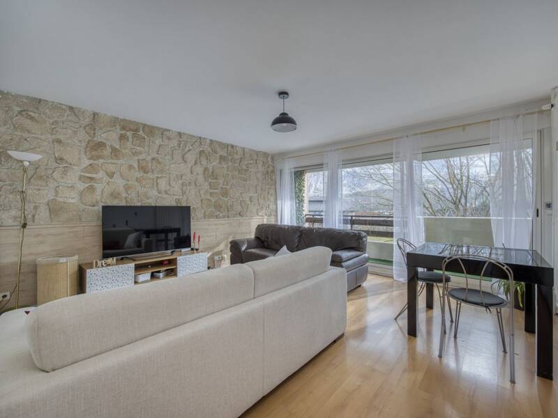 Maison à vendre, 61m², ETREMBIERES