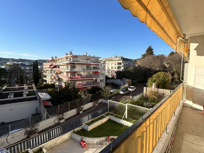 Maison à louer, 100m², NICE