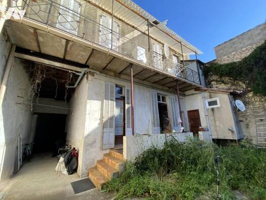 Maison à vendre 265 000 € 7 pièces 4 chambres 156 m² 357 m² de terrain Nîmes 30000