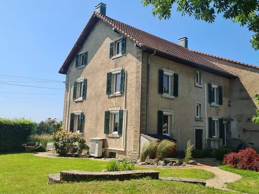 Maison à vendre 428 000 € 7 pièces 3 chambres 175 m² 1 648 m² de terrain Charmois 90140