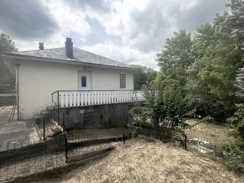 Maison à vendre, 115m², BESSE ET SAINT ANASTAISE