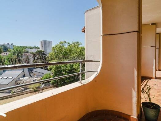 Appartement à vendre 288 640 € 6 pièces 4 chambres 120 m² Étage 6/13 Champvert - Gorge de Loup Lyon 9ème arrondissement 69009
