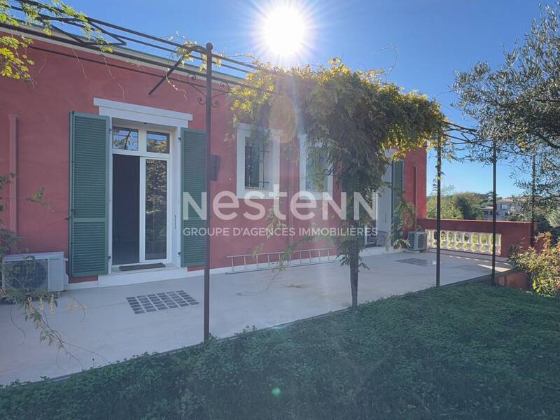 Maison à louer, 264m², NICE