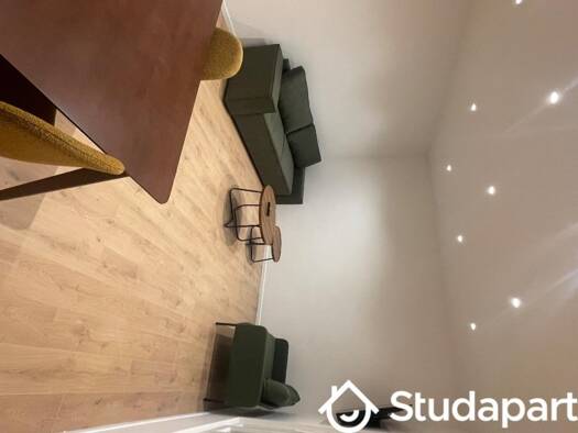 Colocation à louer 950 € 1 pièce 2 chambres 10 m² RDC Residentiel-Barre d'Ormesson Enghien-les-Bains 95880