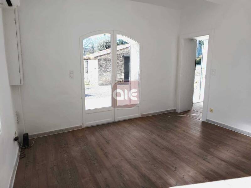 Maison à louer, 86m², SAINT MATHIEU DE TREVIERS