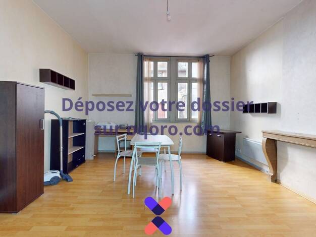 Appartement à louer - logement étudiant 550 € 1 pièce 32 m² 1er étage Centre - Chapelle des Buis Besançon 25000
