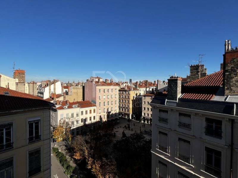 Maison à louer, 113m², LYON 2E
