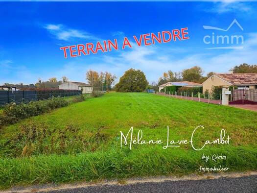 Terrain constructible à vendre 66 000 € 2 055 m² de terrain Eyrans 33390