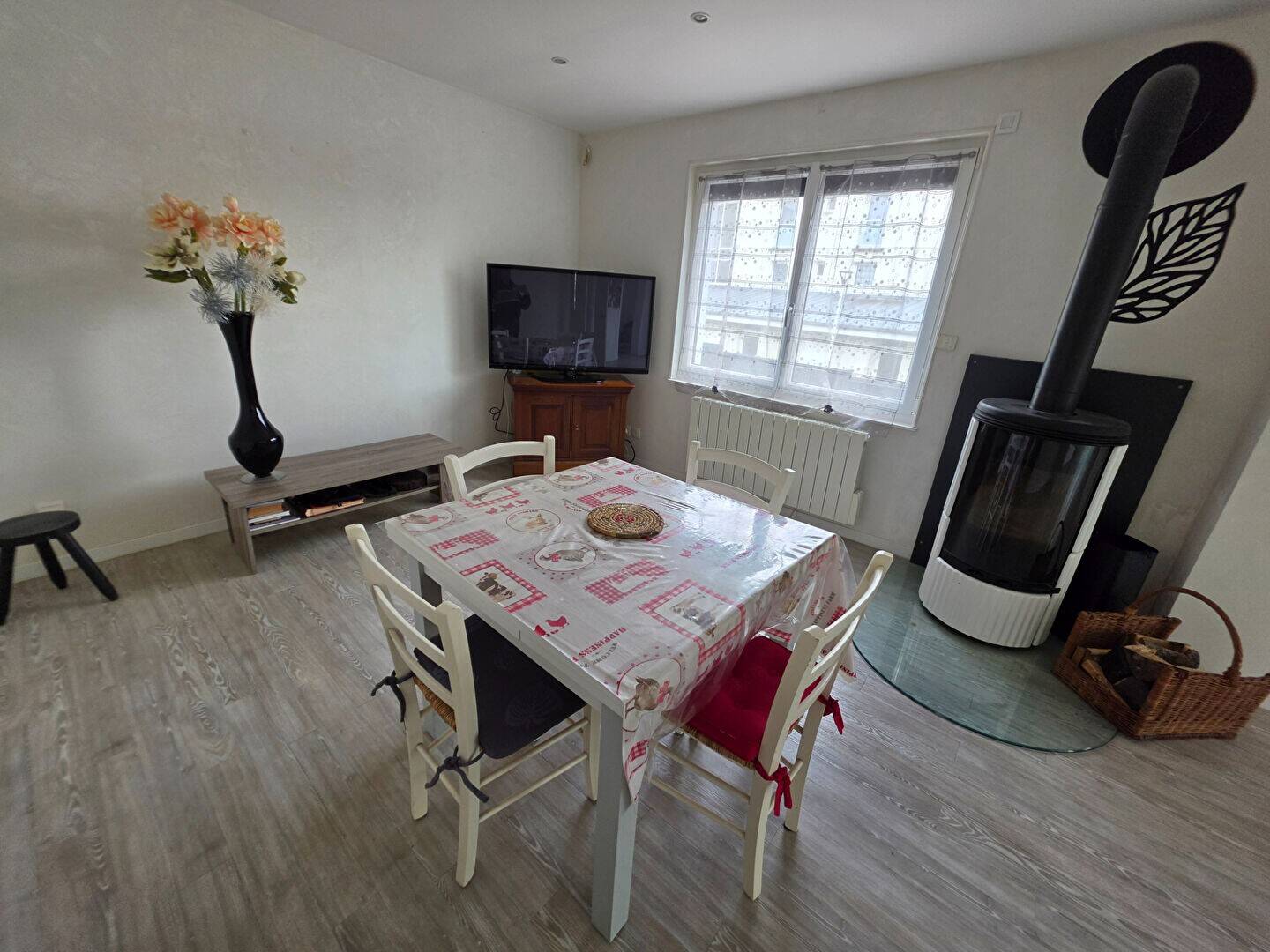 Maison à vendre, 129m², MERVILLE FRANCEVILLE PLAGE