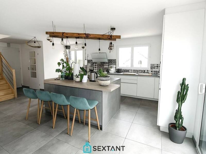 Maison à vendre, 120m², GRILLY