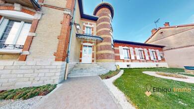 Maison à vendre 348 500 € 7 pièces 4 chambres 192 m² Brienne-le-Château 10500