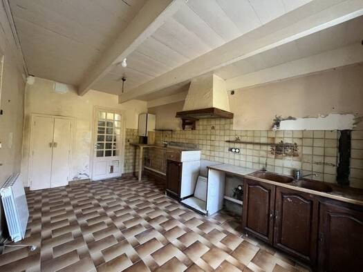 Maison à vendre 96 624 € 3 pièces 2 chambres 77 m² 452 m² de terrain Pont-de-Buis-lès-Quimerch 29590