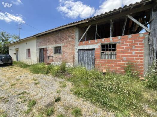Terrain constructible à vendre 123 600 € 4 970 m² de terrain Maubec 82500