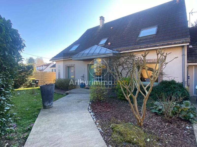 Maison à vendre, 186m², PRESLES EN BRIE