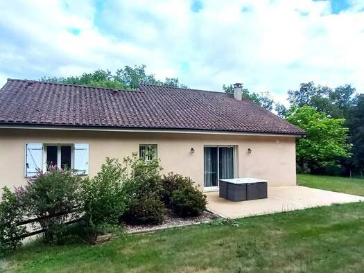 Maison à vendre 208 000 € 6 pièces 3 chambres 104,28 m² 2 508 m² de terrain Magnac-Bourg 87380