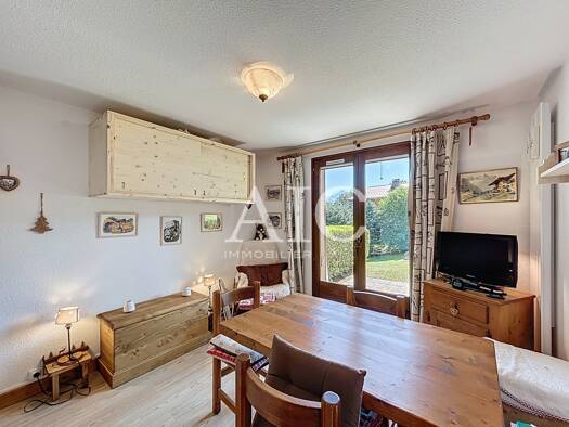Appartement à vendre 195 000 € 2 pièces 1 chambre 24 m² RDC/3 Demi Quartier 74120