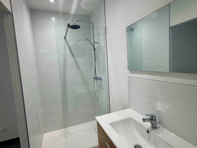 Maison à louer, 70m², MONTELIMAR