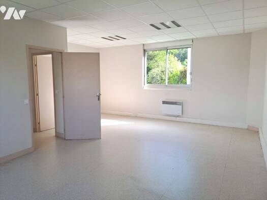 Local commercial à vendre 316 160 € St Avertin 37550