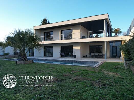 Maison à vendre 850 000 € 7 pièces 6 chambres 190 m² 800 m² de terrain Idron 64320