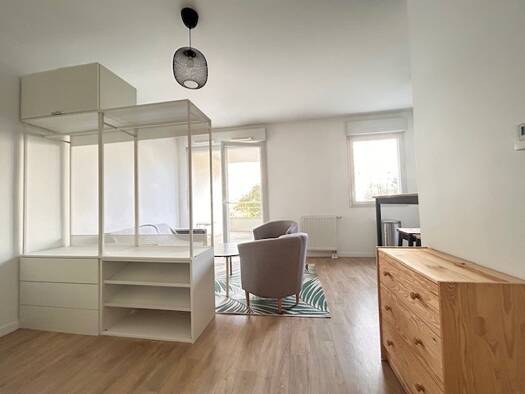 Appartement à louer 630 € 1 pièce 25 m² 1er étage Salorges-Sainte-Anne Nantes 44100