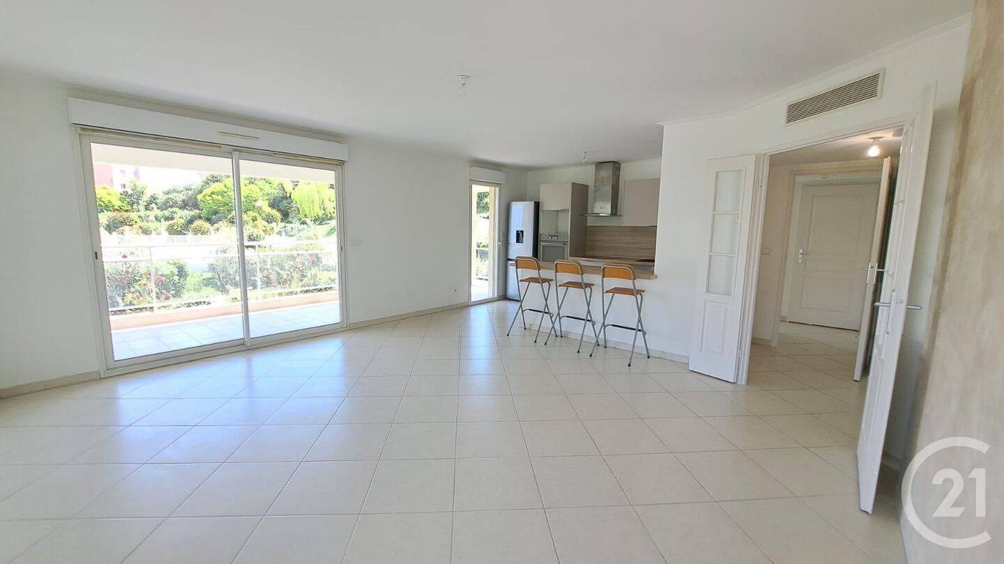 Maison à louer, 67m², ANTIBES