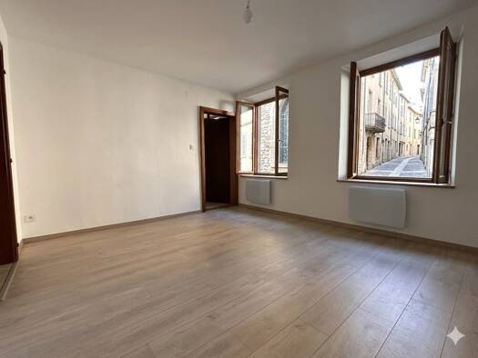 Appartement à louer 550 € 2 pièces 1 chambre 40 m² Étage 1/2 Centre Ville Haguenau 67500