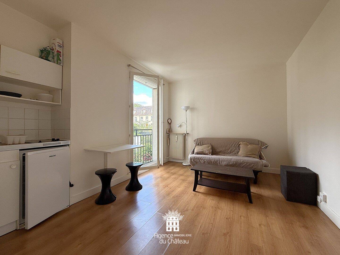Maison à louer, 18m², VERSAILLES