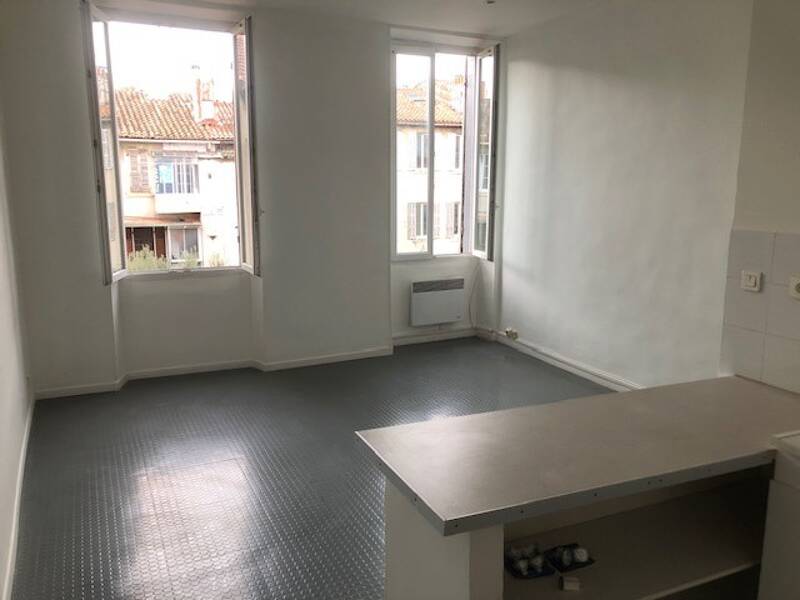 Maison à louer, 34m², MARSEILLE 5E