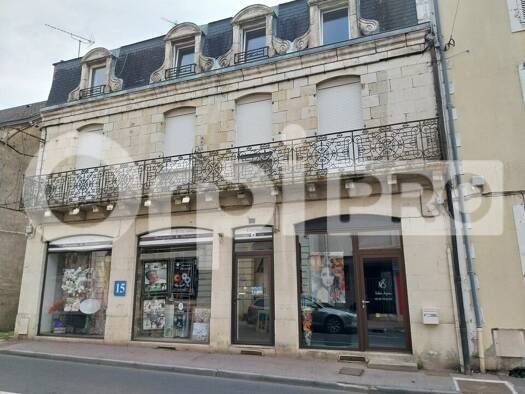 Local commercial à louer 407 € 36 m² de surface de vente Saint Yrieix la Perche 87500
