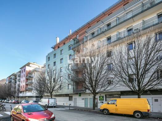 Parking à vendre 120 000 € Abbaye Grenoble 38100