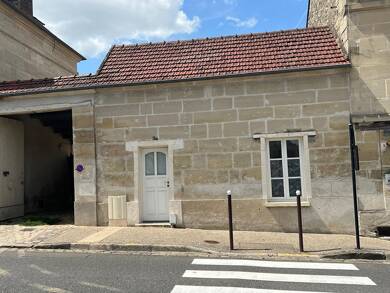 Maison à louer 750 € 2 pièces 1 chambre 29 m² Magny en Vexin 95420