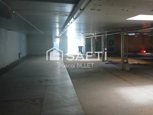 Local commercial à vendre 149 000 € 750 m² de surface de vente Frévent 62270